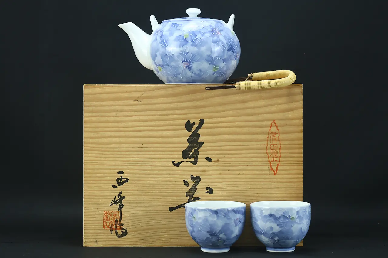 茶类：急须与茶杯套组