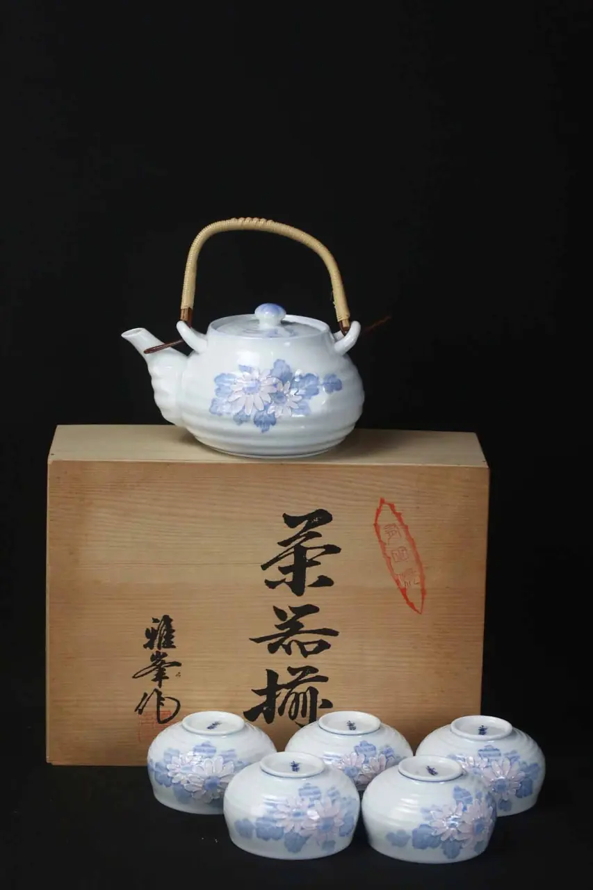 茶类：急须与茶杯套组