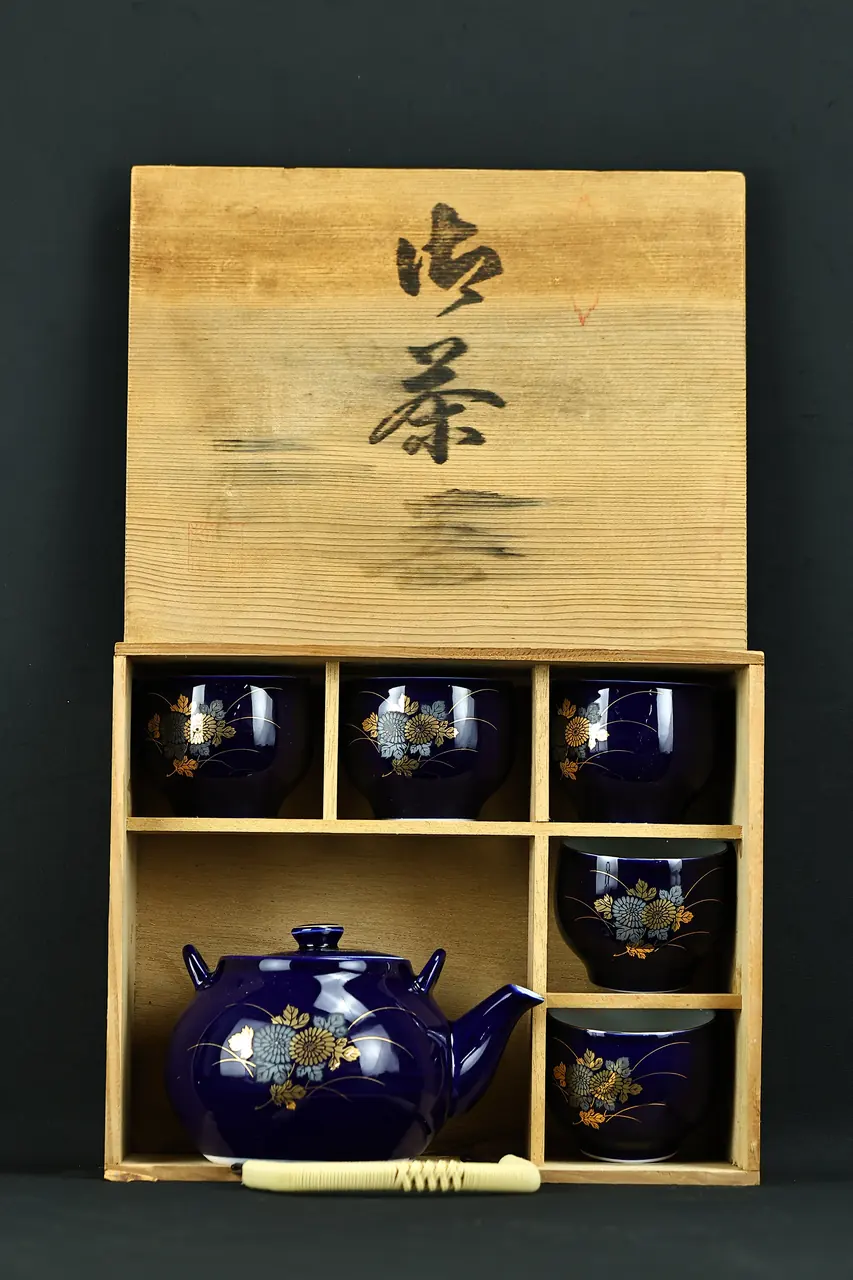 茶类：急须与茶杯套组
