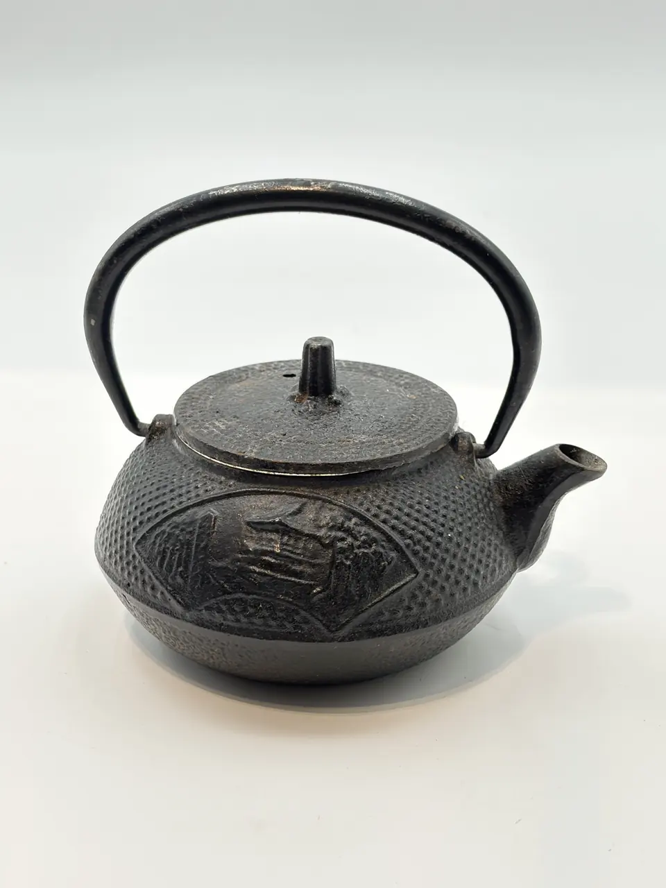 茶类：铁瓶